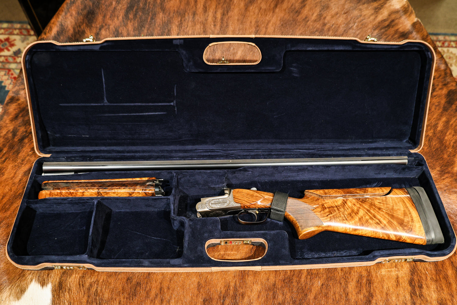 photograph of a hard shell shotgun case 